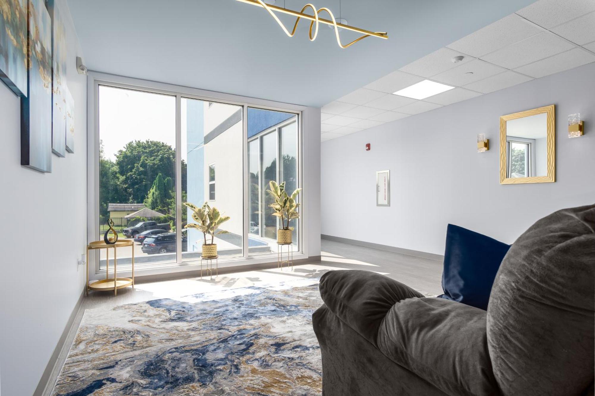 Grand Monarch! Best For Extended Stays! 존슨시티 외부 사진